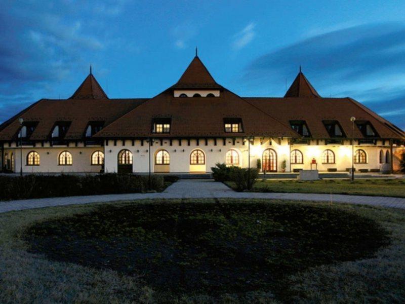 Hortobagy Club Hotel Hortobágy Exterior foto